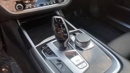 
										2021 BMW 740i xDrive full									