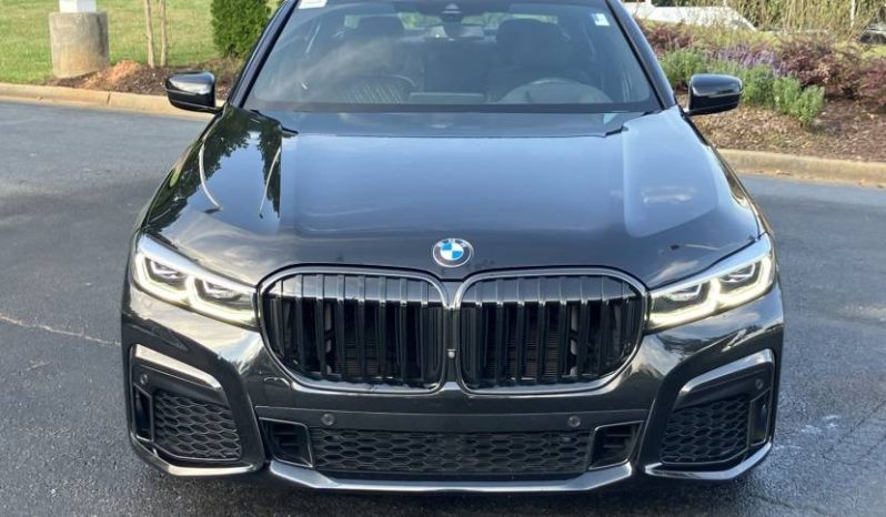 
								2021 BMW 740i xDrive full									