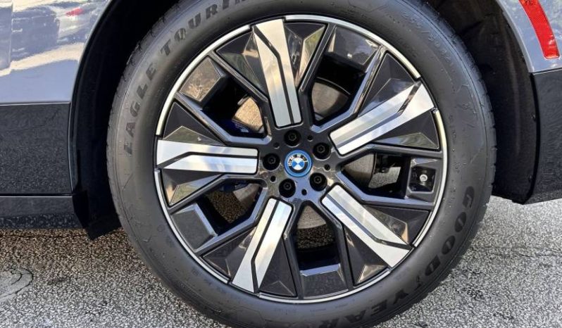 
								2024 BMW iX xDrive50 full									